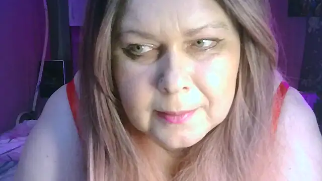Roksolana5398 online show from July 13, 2026, 8:11 pm