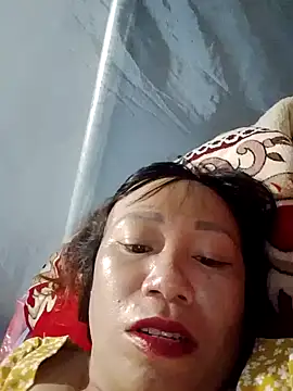 Moon squirtt online show from July 19, 2026, 10:13 pm