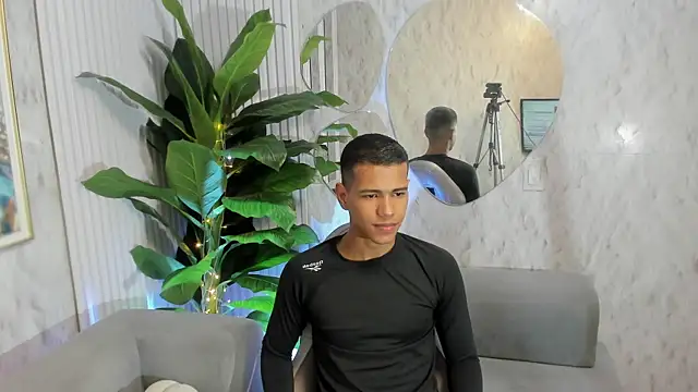 Snapshot of Noah_sexhotty chatting on July 23, 2026, 2:20 am Noah sexhotty online show from July 23, 2026, 2:20 am