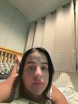 rubylouisess  online show from June 30, 2026, 11:17 pm