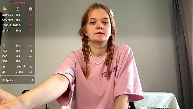 ellyclacher online show from July 13, 2026, 6:38 am