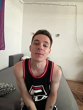 PolishBoyfriend online show from June 27, 2026, 12:22 pm