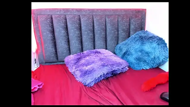 esmeralda-hot69 online show from July 14, 2026, 7:19 pm