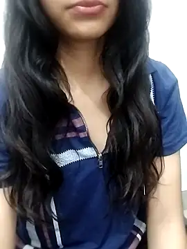 shiyashrma0951 online show from June 28, 2026, 7:09 pm