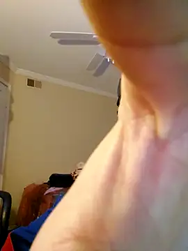 Snapshot of Rain13_Lil-if56 chatting on February 15, 2026, 6:54 am Rain13 Lil-if56 online show from February 15, 2026, 6:54 am