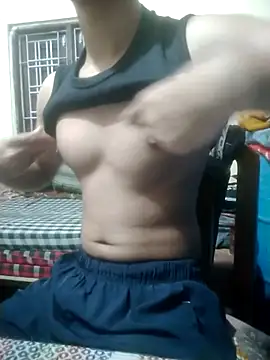MusclesDream70 online show from June 30, 2026, 11:28 pm