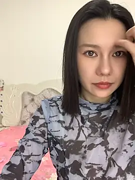 tiantian52013 online show from June 29, 2026, 5:35 am