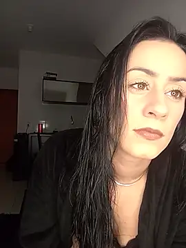 Cristalbucks online show from July 10, 2026, 7:16 pm