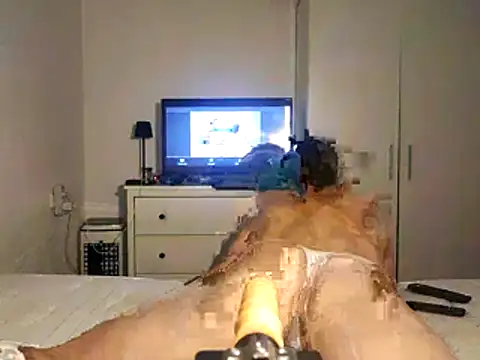 melofoxx online show from June 30, 2026, 6:20 pm