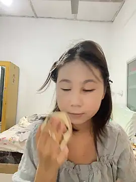Snapshot of bingxin0 chatting on July 7, 2026, 5:32 am bingxin0 online show from July 7, 2026, 5:32 am