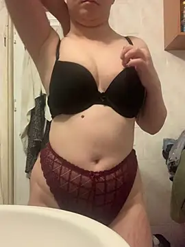 Doggymelisa online show from July 15, 2026, 3:50 pm