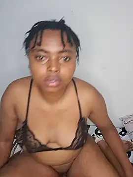 Snapshot of RAH_CocoaKisses chatting on July 13, 2026, 6:00 pm RAH CocoaKisses online show from July 13, 2026, 6:00 pm