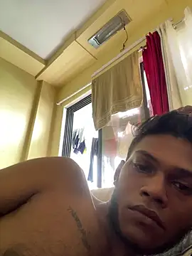 Snapshot of bigthickjunk chatting on July 16, 2026, 9:37 am bigthickjunk online show from July 16, 2026, 9:37 am