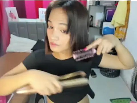 Seductive Victoria online show from July 13, 2026, 6:33 pm