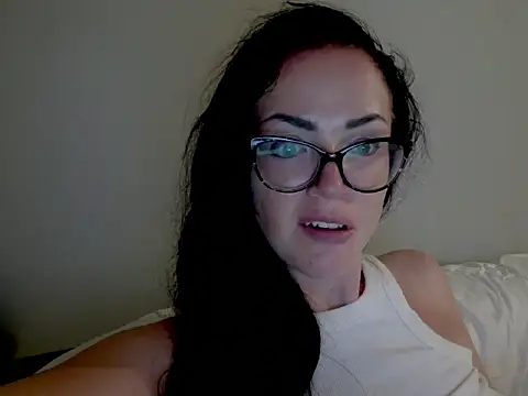Call me Sugar  online show from July 3, 2026, 8:15 pm