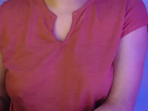 Snapshot of Anayaru chatting on July 1, 2026, 6:40 pm Anayaru online show from July 1, 2026, 6:40 pm