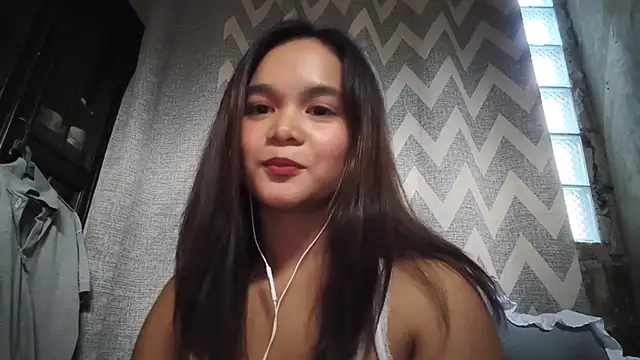 NakitaGrabski online show from July 3, 2026, 7:04 am