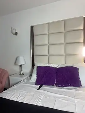 ValericaSteele  online show from July 1, 2026, 11:34 am