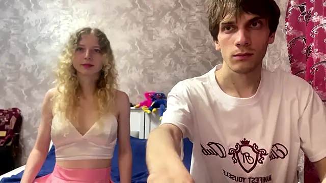 Snapshot of Cute__Couple_ chatting on July 15, 2026, 7:30 pm Cute Couple online show from July 15, 2026, 7:30 pm