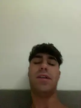 alessio2026xx online show from July 11, 2026, 2:53 pm