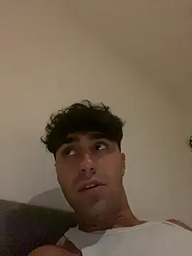 alessio2026xx online show from July 16, 2026, 8:15 pm