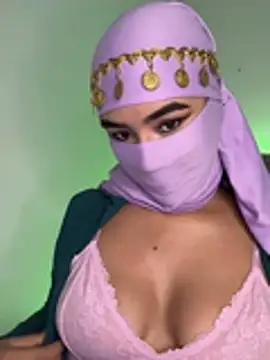 Snapshot of Aisha-Zayed chatting on July 7, 2026, 3:38 pm Aisha-Zayed online show from July 7, 2026, 3:38 pm