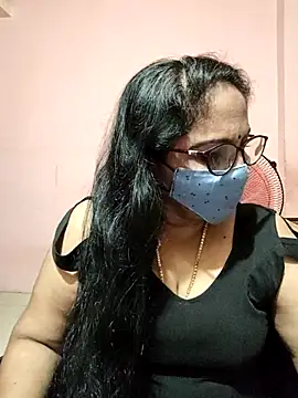 Luckybb-36 online show from July 8, 2026, 4:44 pm