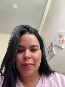 AliceStarshine online show from May 10, 2026, 6:46 pm