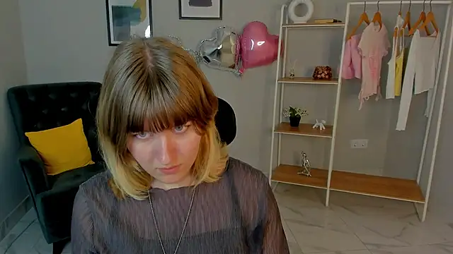 Ashley Little online show from July 11, 2026, 11:35 am