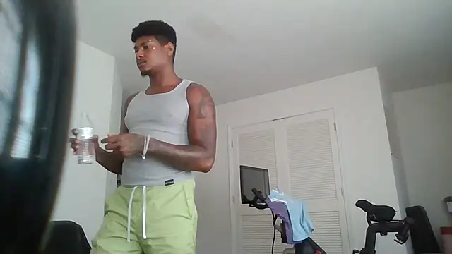 Bigtreatofficial online show from August 4, 2026, 6:10 pm