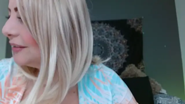 Snapshot of katiasupreme1 chatting on November 13, 2025, 6:29 pm katiasupreme1 online show from November 13, 2025, 6:29 pm