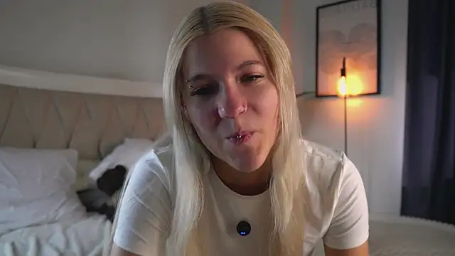 CammyYoula online show from July 13, 2026, 1:30 am
