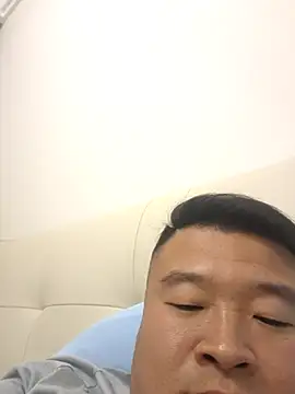 Snapshot of xiaowu2323 chatting on July 13, 2026, 12:52 pm xiaowu2323 online show from July 13, 2026, 12:52 pm