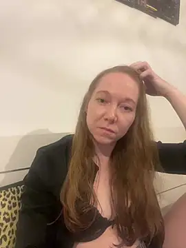 EmmaaFit online show from July 14, 2026, 5:18 pm