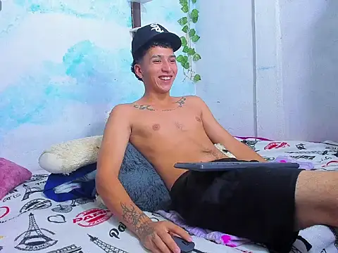 aaron mercury x online show from July 16, 2026, 2:23 pm