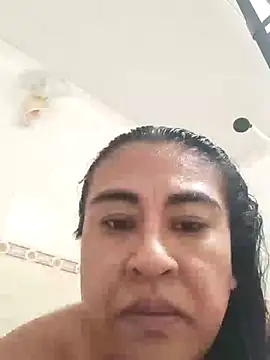 Snapshot of emilymoorre35 chatting on July 19, 2026, 12:03 am emilymoorre35 online show from July 19, 2026, 12:03 am