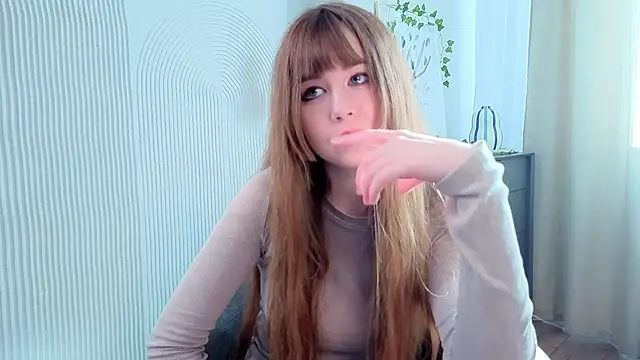 CharoletteDushane online show from July 15, 2026, 2:44 pm