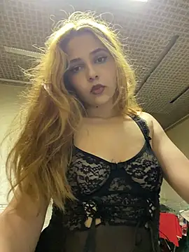 Snapshot of Nissza chatting on July 15, 2026, 11:21 pm Nissza online show from July 15, 2026, 11:21 pm