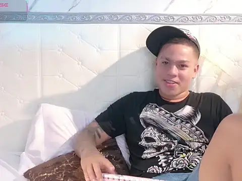 Snapshot of AustinThompsonn chatting on August 8, 2026, 3:30 am AustinThompsonn online show from August 8, 2026, 3:30 am
