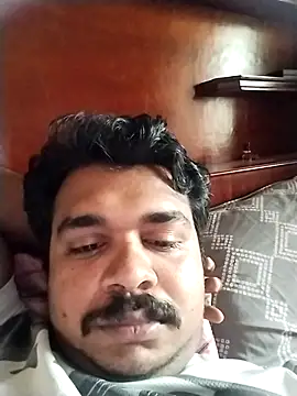 Snapshot of Anuu31 chatting on July 16, 2026, 4:51 am Anuu31 online show from July 16, 2026, 4:51 am