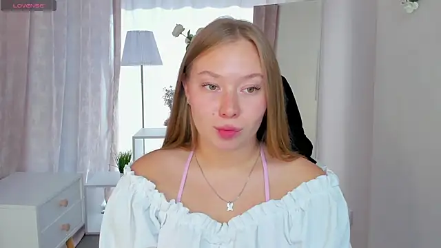 Coraline Clark online show from July 20, 2026, 9:56 am