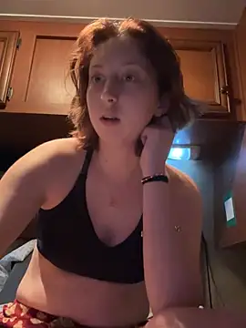 Lilbunny24 online show from July 17, 2026, 5:25 am