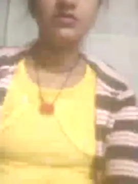 CHANDI HOT34 online show from July 23, 2026, 10:35 am