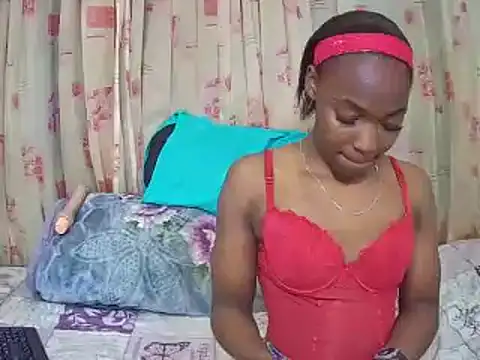 Snapshot of KhadaJah chatting on July 20, 2026, 7:05 pm KhadaJah online show from July 20, 2026, 7:05 pm