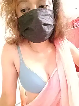 Elineee   online show from July 25, 2026, 2:58 pm