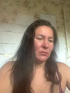 Tina Moretty online show from August 4, 2026, 4:42 pm