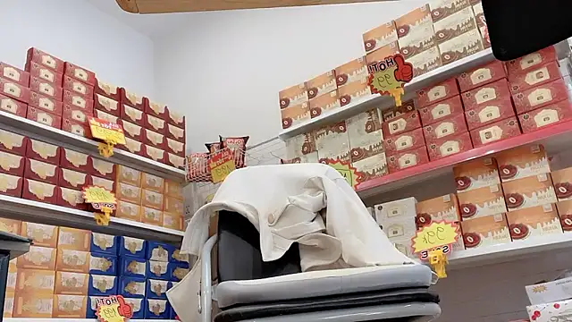 Katy Bae online show from March 20, 2026, 5:01 am