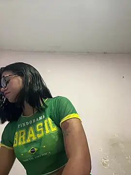 Selene cute  online show from August 3, 2026, 5:06 pm