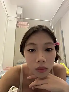 like-QQ online show from July 28, 2026, 3:21 pm