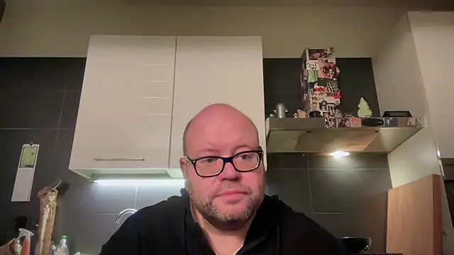 theitalianbear online show from March 2, 2026, 5:08 am